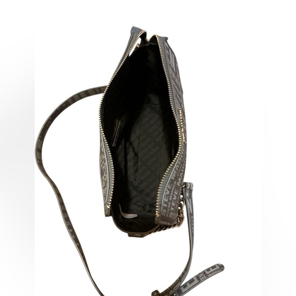 .. Steve Madden Logo crossbody handbag (NWT) - Picture 8 of 9